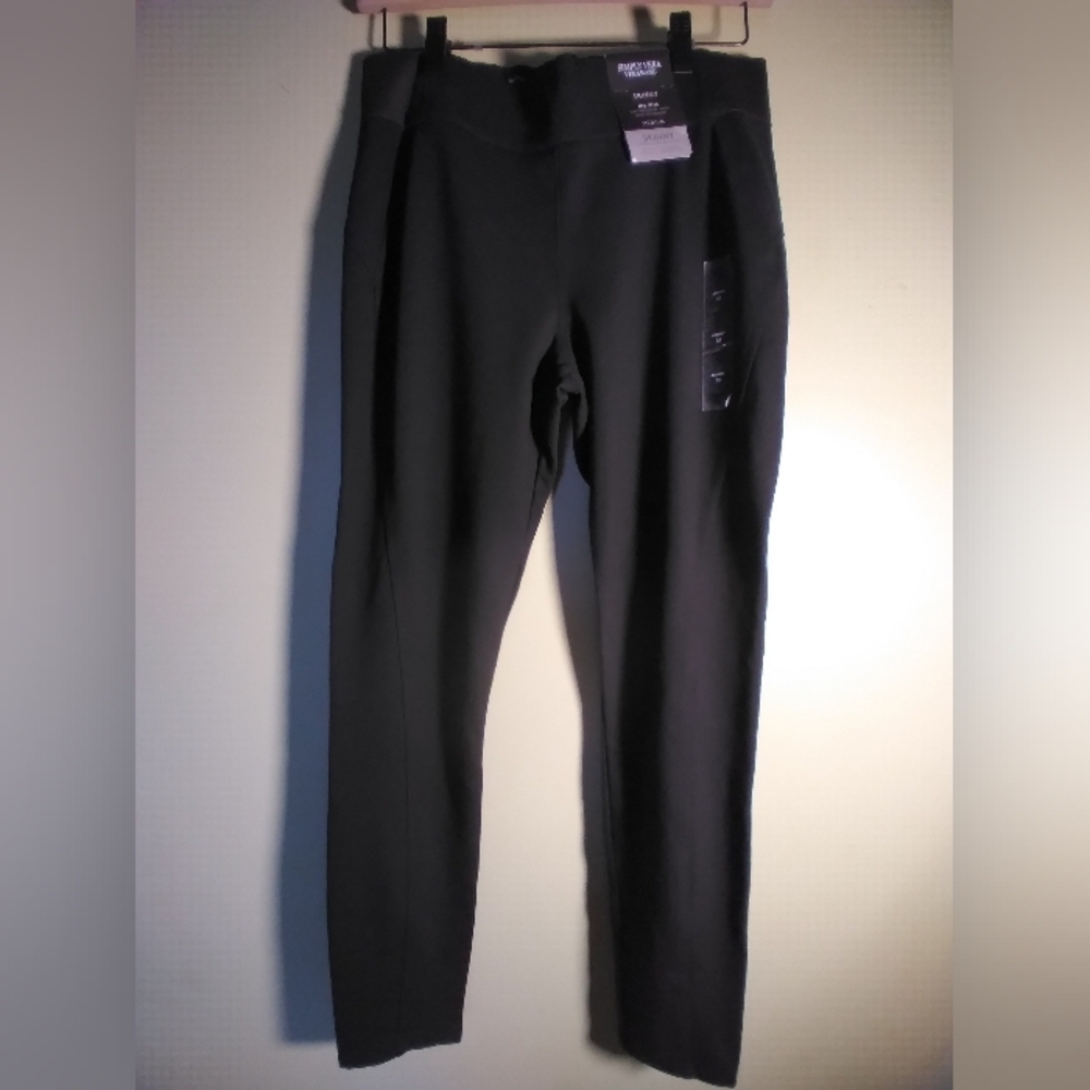 NWT Simply Vera Black Leggings Mid Rise Skinny Shaping Pant M Athleisure Comfy